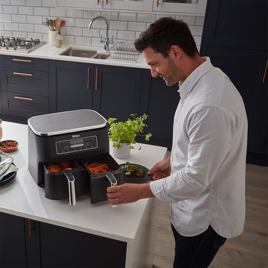 ninja foodi dual zone air fryer - af300uk