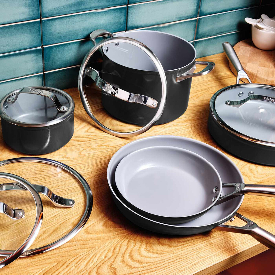 ninja zerostick ceramic pro 3-piece saucepan set – black