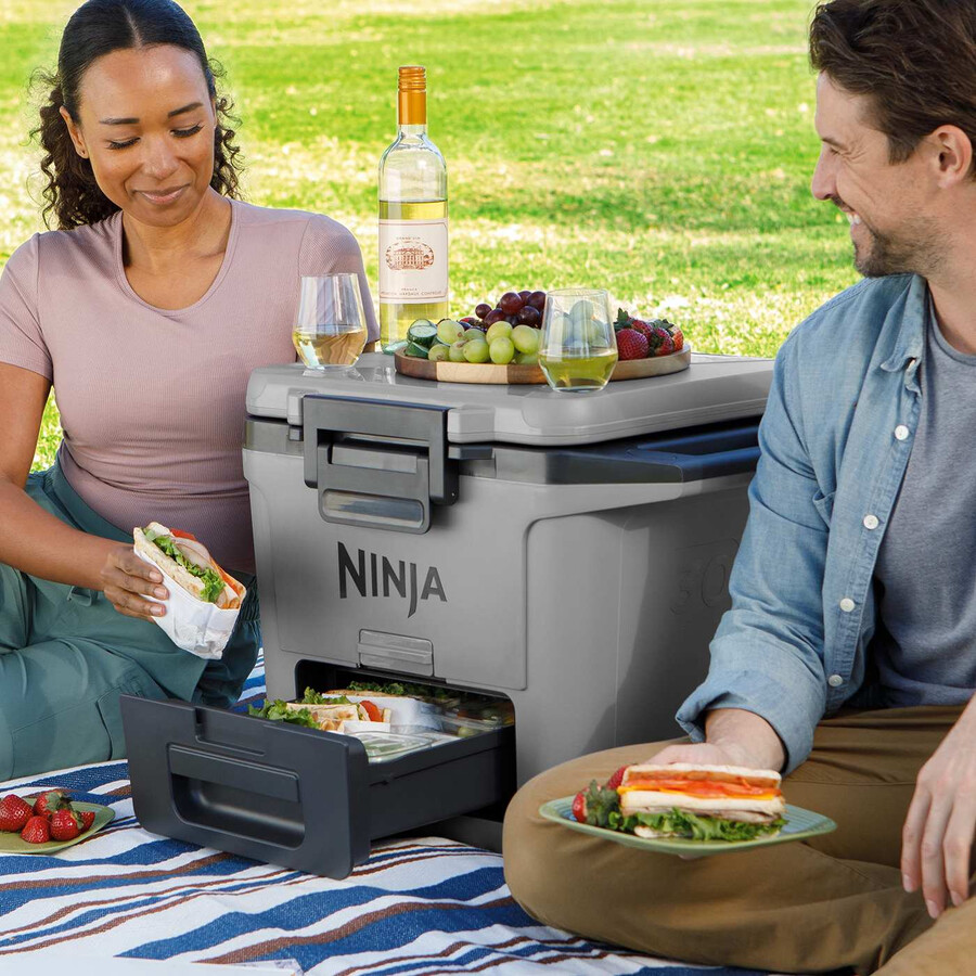ninja frostvault 30qt28l hard cooler - slate grey fb131ukgy