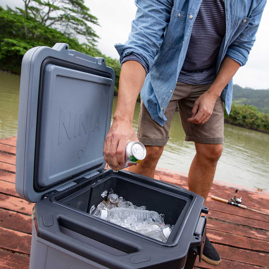 ninja frostvault 30qt28l hard cooler - slate grey fb131ukgy