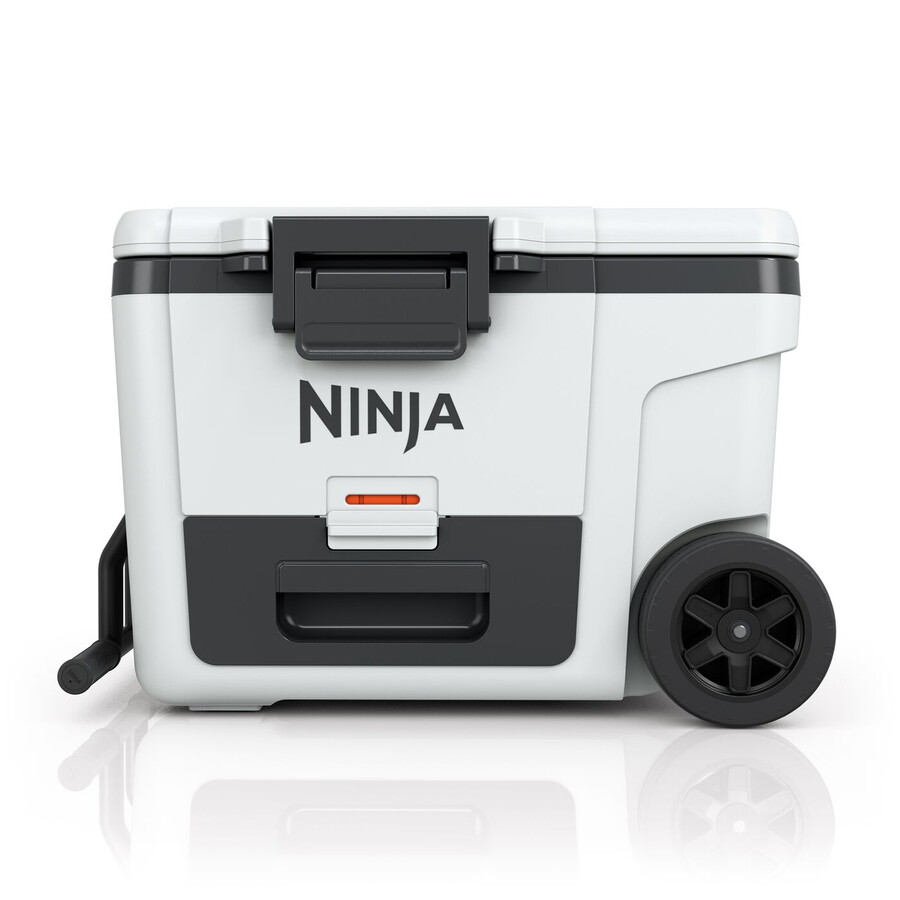 ninja frostvault 45qt42l wheeled cooler with dry zone cloud white fb245ukwh