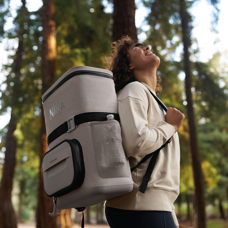 ninja frostvault go 17 litre 24-can backpack soft cooler - birch beige