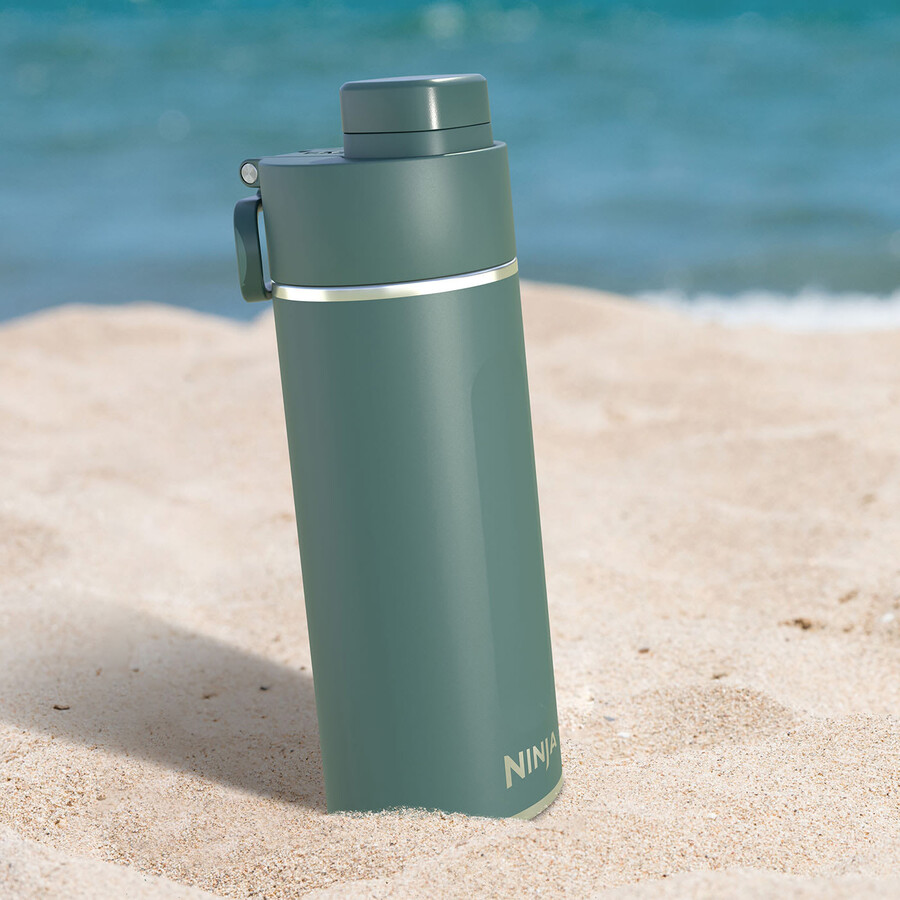 ninja thirsti 700 ml travel bottle – evergreen dw2401euukem
