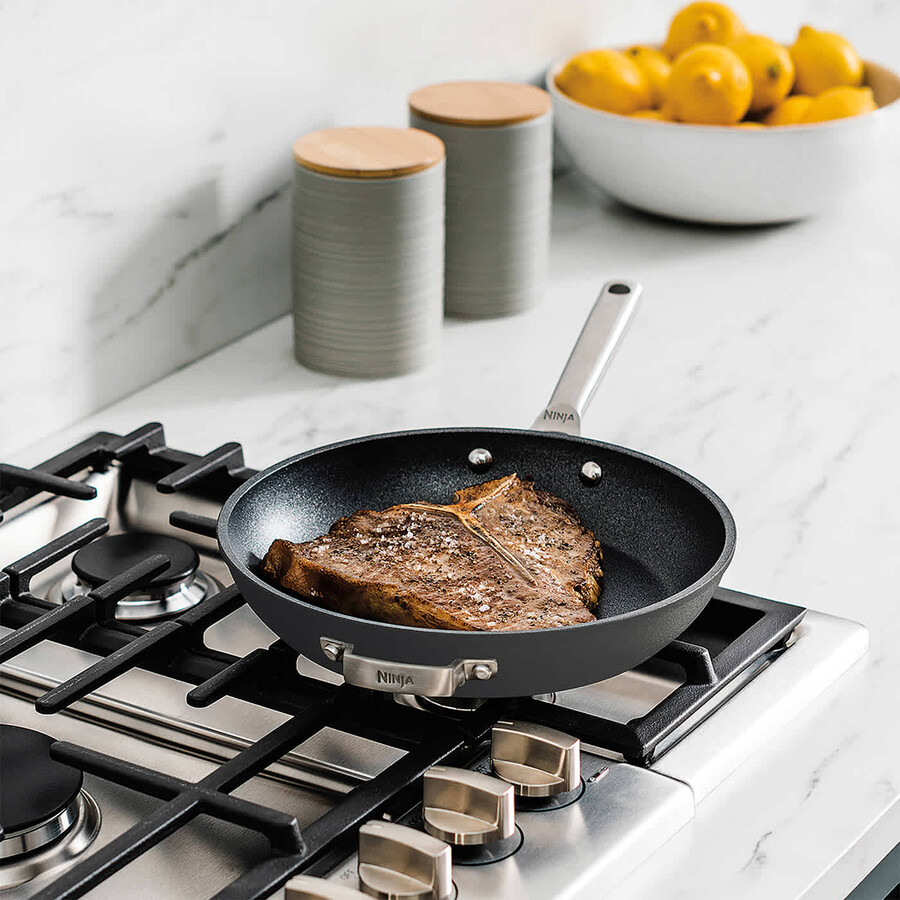 ninja zerostick stackable 2-piece frying pan set 20cm26cm – c52000uk