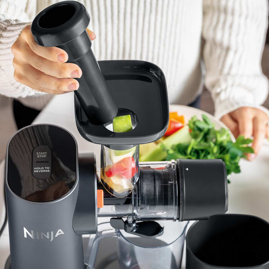 ninja cold press juicer with anti-clog filter jc151uk