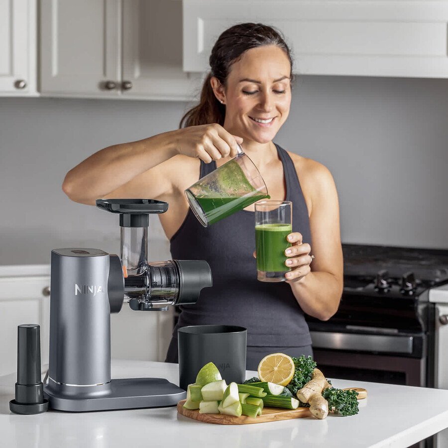 ninja cold press juicer with anti-clog filter jc151uk