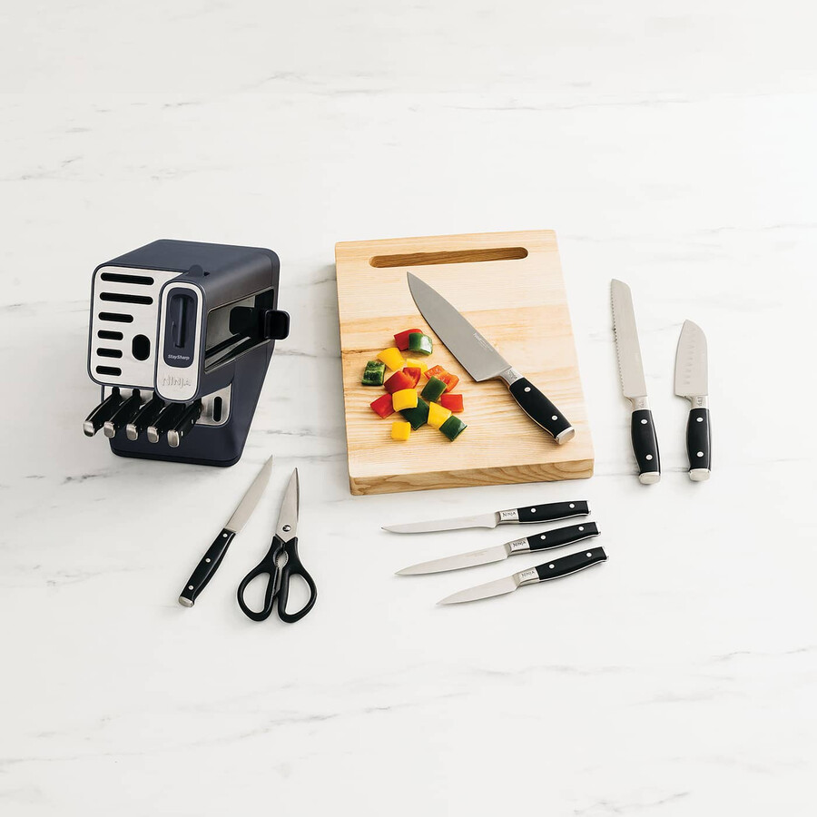 ninja foodi staysharp knife block with integrated sharpener deluxe 14-piece set - cyber space k32014ukcyd